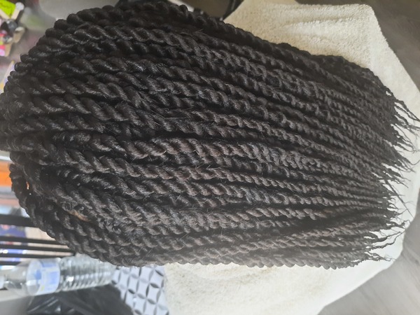 salon de coiffure afro tresse tresses box braids crochet braids vanilles tissages paris 75 77 78 91 92 93 94 95 IJYWNUEO