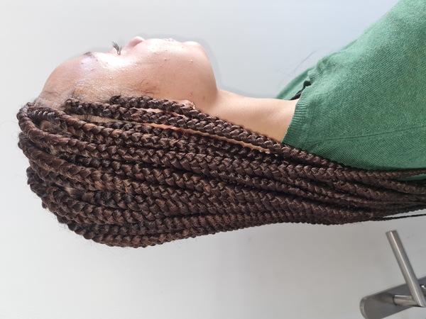 salon de coiffure afro tresse tresses box braids crochet braids vanilles tissages paris 75 77 78 91 92 93 94 95 MDKVTXNY