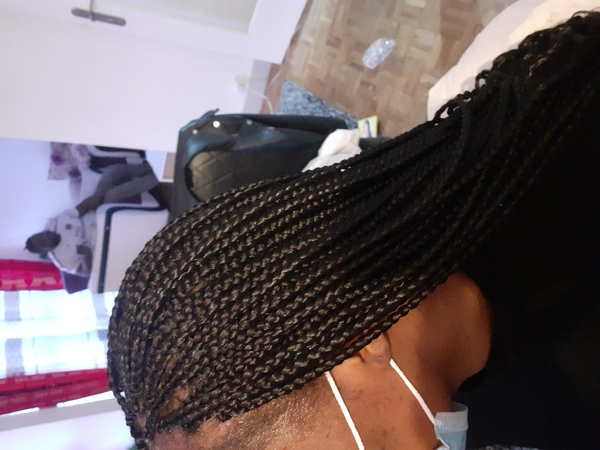 salon de coiffure afro tresse tresses box braids crochet braids vanilles tissages paris 75 77 78 91 92 93 94 95 YVFILVCI