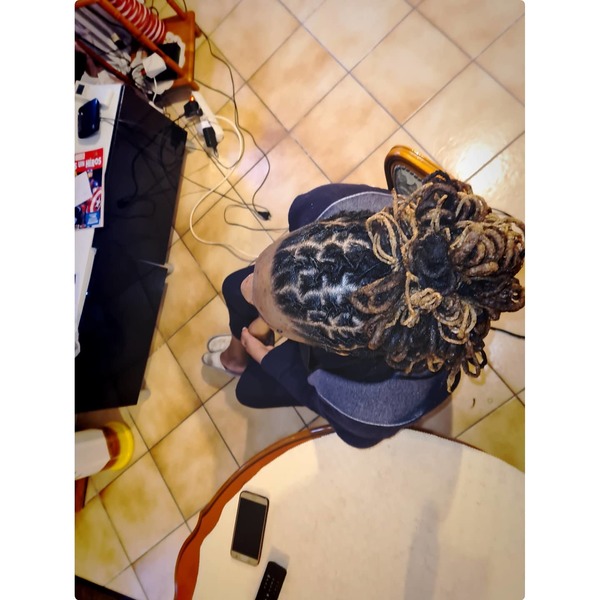 salon de coiffure afro tresse tresses box braids crochet braids vanilles tissages paris 75 77 78 91 92 93 94 95 WEKHMAAH