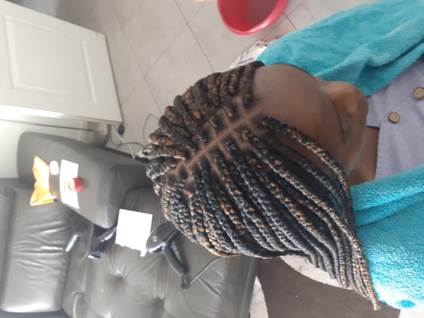 salon de coiffure afro tresse tresses box braids crochet braids vanilles tissages paris 75 77 78 91 92 93 94 95 QGAYZIJR