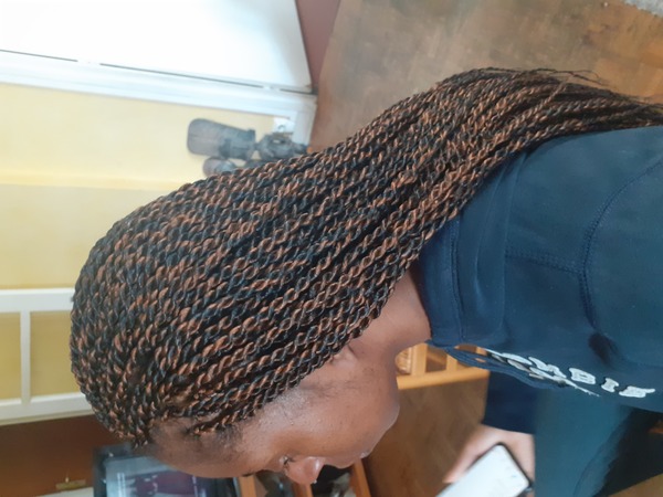 salon de coiffure afro tresse tresses box braids crochet braids vanilles tissages paris 75 77 78 91 92 93 94 95 PBUPAMDR