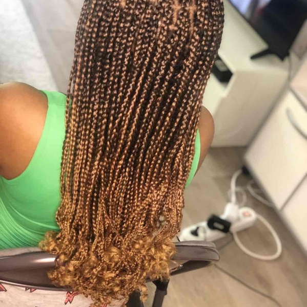 salon de coiffure afro tresse tresses box braids crochet braids vanilles tissages paris 75 77 78 91 92 93 94 95 RJVZFVWS