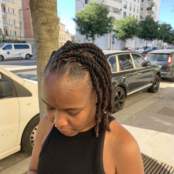 salon de coiffure afro tresse tresses box braids crochet braids vanilles tissages paris 75 77 78 91 92 93 94 95 JALHIJAG