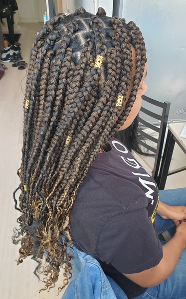 salon de coiffure afro tresse tresses box braids crochet braids vanilles tissages paris 75 77 78 91 92 93 94 95 VGMDXJMT