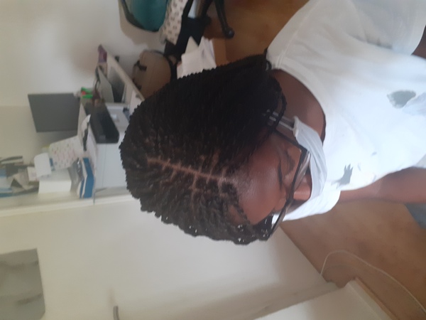 salon de coiffure afro tresse tresses box braids crochet braids vanilles tissages paris 75 77 78 91 92 93 94 95 GHRFZMOS