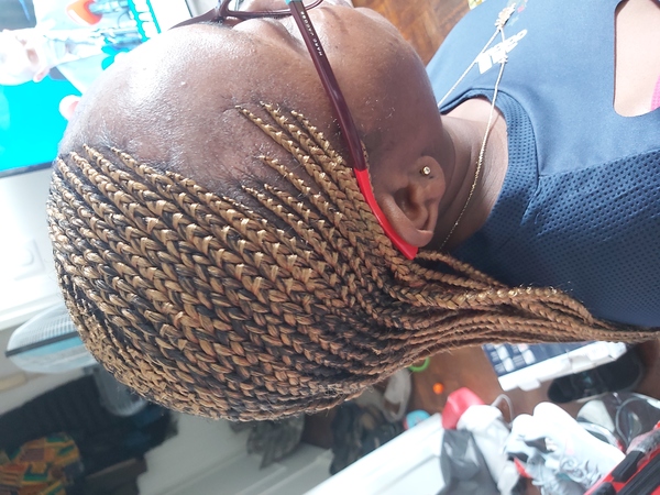 salon de coiffure afro tresse tresses box braids crochet braids vanilles tissages paris 75 77 78 91 92 93 94 95 XMLVQUGX