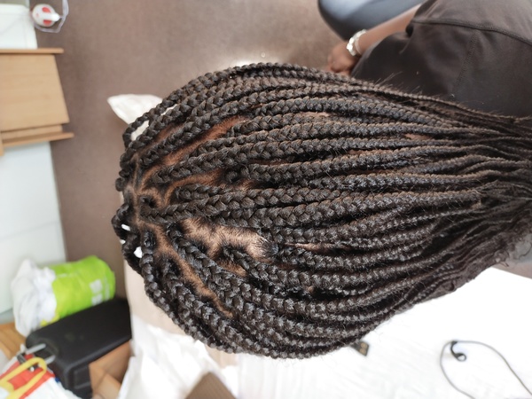 salon de coiffure afro tresse tresses box braids crochet braids vanilles tissages paris 75 77 78 91 92 93 94 95 KGTFWPHD