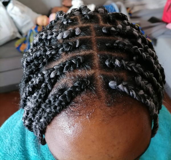 salon de coiffure afro tresse tresses box braids crochet braids vanilles tissages paris 75 77 78 91 92 93 94 95 TMUUXCTN