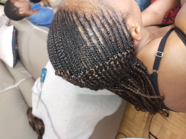 salon de coiffure afro tresse tresses box braids crochet braids vanilles tissages paris 75 77 78 91 92 93 94 95 NOXIOEDA