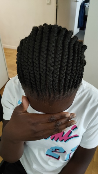 salon de coiffure afro tresse tresses box braids crochet braids vanilles tissages paris 75 77 78 91 92 93 94 95 MXGLCCJL