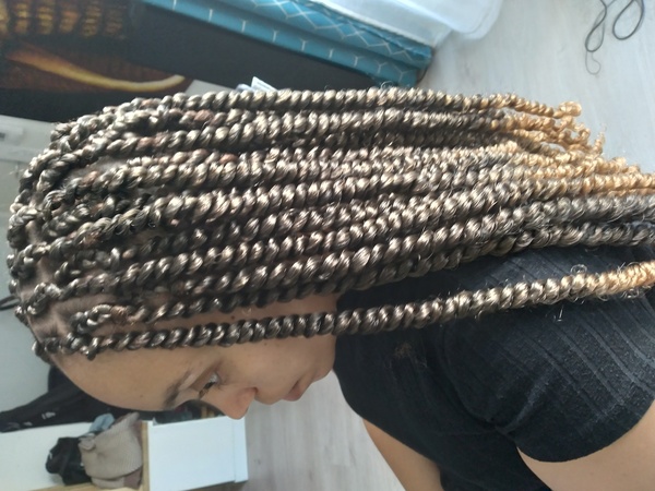salon de coiffure afro tresse tresses box braids crochet braids vanilles tissages paris 75 77 78 91 92 93 94 95 ILFLWHVM