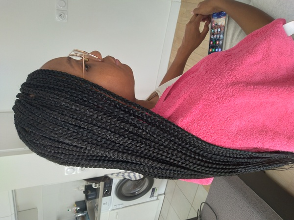 salon de coiffure afro tresse tresses box braids crochet braids vanilles tissages paris 75 77 78 91 92 93 94 95 BHVZIXIF