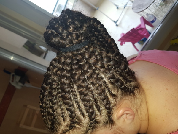 salon de coiffure afro tresse tresses box braids crochet braids vanilles tissages paris 75 77 78 91 92 93 94 95 DEUIOKEN
