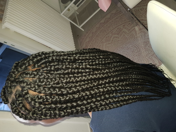 salon de coiffure afro tresse tresses box braids crochet braids vanilles tissages paris 75 77 78 91 92 93 94 95 VQLPNDTK
