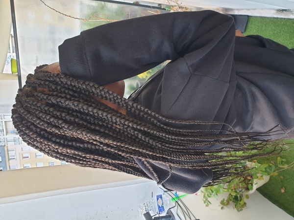 salon de coiffure afro tresse tresses box braids crochet braids vanilles tissages paris 75 77 78 91 92 93 94 95 SQSMDGKV