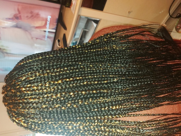 salon de coiffure afro tresse tresses box braids crochet braids vanilles tissages paris 75 77 78 91 92 93 94 95 BRUPXIDZ