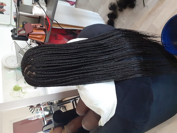salon de coiffure afro tresse tresses box braids crochet braids vanilles tissages paris 75 77 78 91 92 93 94 95 TQMMTVPK