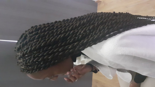salon de coiffure afro tresse tresses box braids crochet braids vanilles tissages paris 75 77 78 91 92 93 94 95 IJWKWCWT