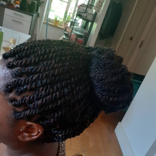 salon de coiffure afro tresse tresses box braids crochet braids vanilles tissages paris 75 77 78 91 92 93 94 95 FUROOTCA