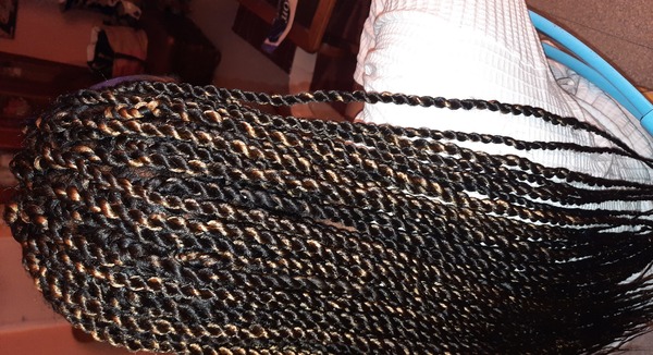 salon de coiffure afro tresse tresses box braids crochet braids vanilles tissages paris 75 77 78 91 92 93 94 95 PBHXUQUP