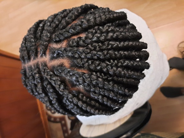 salon de coiffure afro tresse tresses box braids crochet braids vanilles tissages paris 75 77 78 91 92 93 94 95 NDCLSUUC