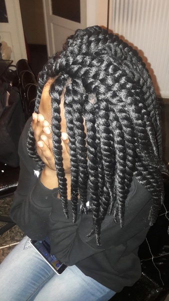 salon de coiffure afro tresse tresses box braids crochet braids vanilles tissages paris 75 77 78 91 92 93 94 95 TGHNLXPX