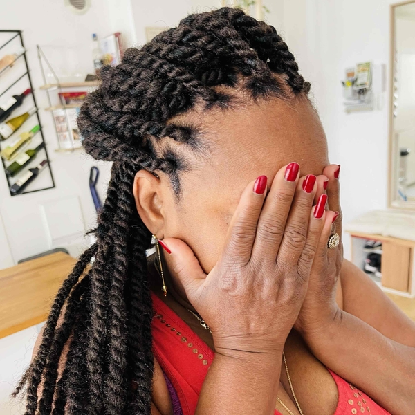 salon de coiffure afro tresse tresses box braids crochet braids vanilles tissages paris 75 77 78 91 92 93 94 95 CSXPLGOP