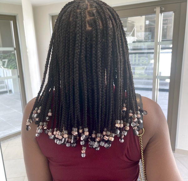 salon de coiffure afro tresse tresses box braids crochet braids vanilles tissages paris 75 77 78 91 92 93 94 95 LLASTIPZ