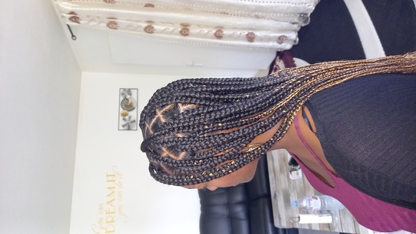 salon de coiffure afro tresse tresses box braids crochet braids vanilles tissages paris 75 77 78 91 92 93 94 95 VIDZACLM