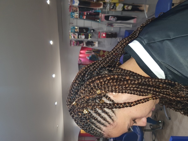 salon de coiffure afro tresse tresses box braids crochet braids vanilles tissages paris 75 77 78 91 92 93 94 95 JHUJOYVC