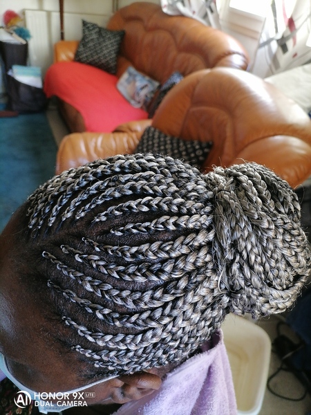 salon de coiffure afro tresse tresses box braids crochet braids vanilles tissages paris 75 77 78 91 92 93 94 95 SKRQKPNA