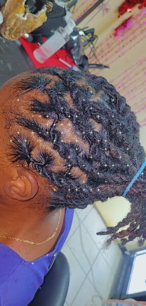 salon de coiffure afro tresse tresses box braids crochet braids vanilles tissages paris 75 77 78 91 92 93 94 95 YKCZFLCE