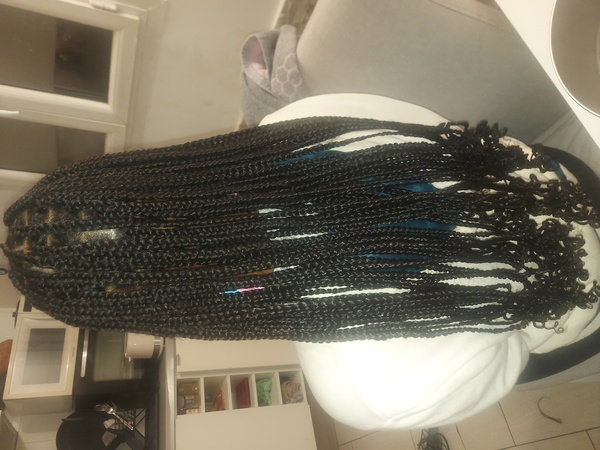 salon de coiffure afro tresse tresses box braids crochet braids vanilles tissages paris 75 77 78 91 92 93 94 95 PFMEVVGI