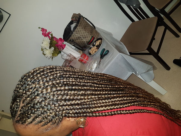 salon de coiffure afro tresse tresses box braids crochet braids vanilles tissages paris 75 77 78 91 92 93 94 95 EKLHAROR