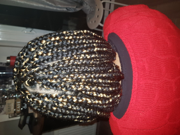 salon de coiffure afro tresse tresses box braids crochet braids vanilles tissages paris 75 77 78 91 92 93 94 95 UNYBDBPI