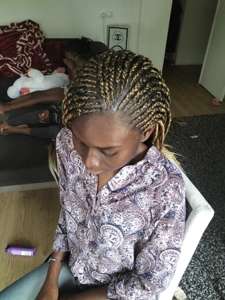 salon de coiffure afro tresse tresses box braids crochet braids vanilles tissages paris 75 77 78 91 92 93 94 95 ICKGUHSW