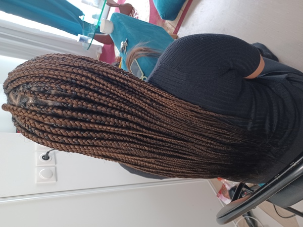 salon de coiffure afro tresse tresses box braids crochet braids vanilles tissages paris 75 77 78 91 92 93 94 95 ODSGBWBT