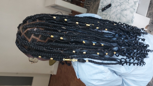 salon de coiffure afro tresse tresses box braids crochet braids vanilles tissages paris 75 77 78 91 92 93 94 95 TWNRVFXG