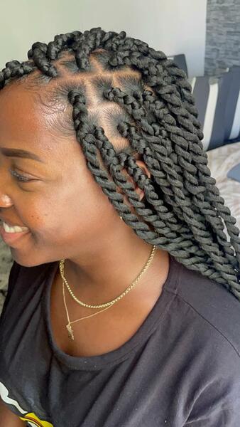 salon de coiffure afro tresse tresses box braids crochet braids vanilles tissages paris 75 77 78 91 92 93 94 95 BNXNNKZI
