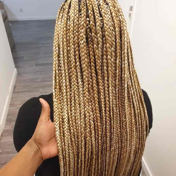 salon de coiffure afro tresse tresses box braids crochet braids vanilles tissages paris 75 77 78 91 92 93 94 95 MDTOIZQD