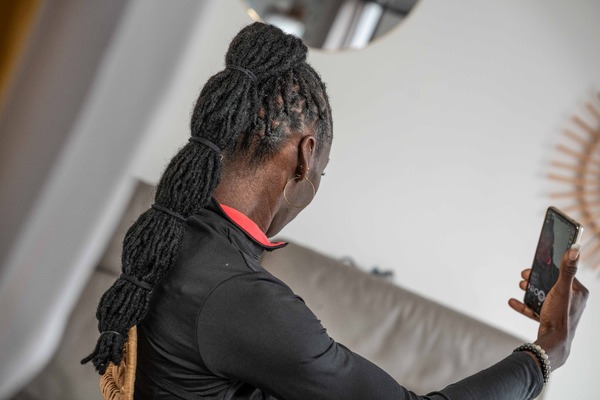 salon de coiffure afro tresse tresses box braids crochet braids vanilles tissages paris 75 77 78 91 92 93 94 95 VVJWJKJV