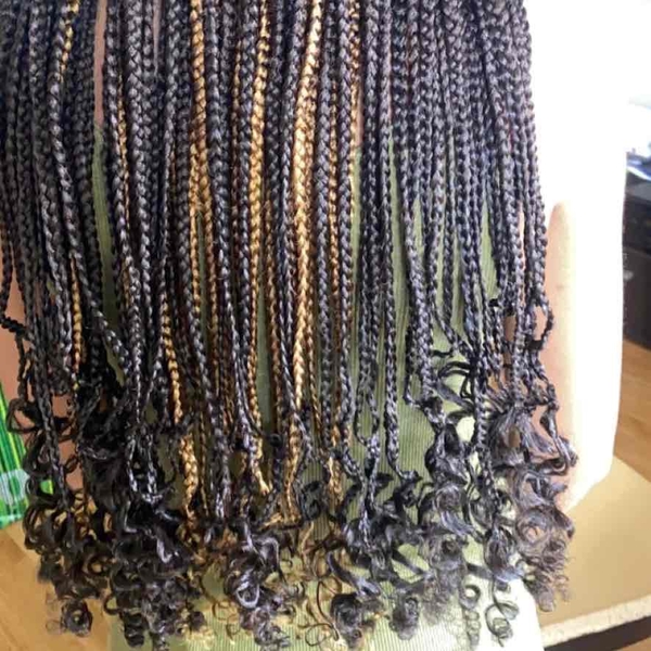 salon de coiffure afro tresse tresses box braids crochet braids vanilles tissages paris 75 77 78 91 92 93 94 95 BVRWSTMW