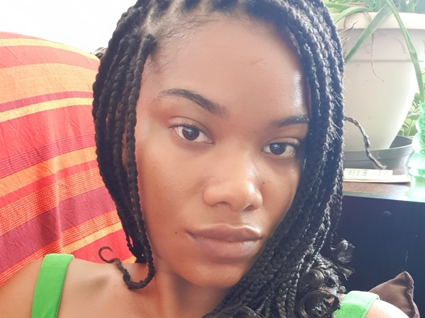 salon de coiffure afro tresse tresses box braids crochet braids vanilles tissages paris 75 77 78 91 92 93 94 95 KBNPAIBR