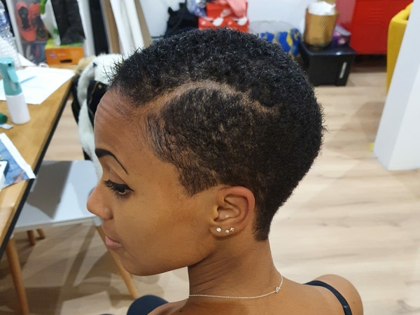salon de coiffure afro tresse tresses box braids crochet braids vanilles tissages paris 75 77 78 91 92 93 94 95 MUCSESLF
