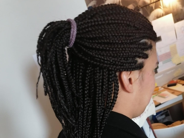 salon de coiffure afro tresse tresses box braids crochet braids vanilles tissages paris 75 77 78 91 92 93 94 95 CXAVPBUM