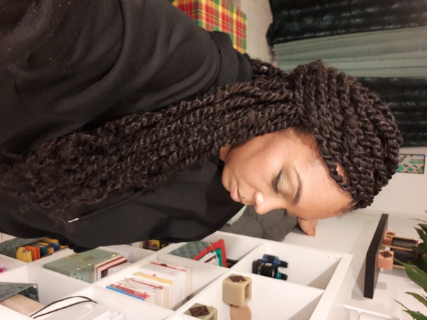 salon de coiffure afro tresse tresses box braids crochet braids vanilles tissages paris 75 77 78 91 92 93 94 95 HMRGNJMO
