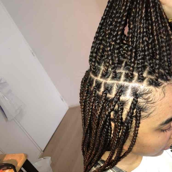 salon de coiffure afro tresse tresses box braids crochet braids vanilles tissages paris 75 77 78 91 92 93 94 95 STVYOOSB