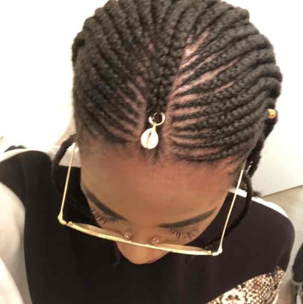 salon de coiffure afro tresse tresses box braids crochet braids vanilles tissages paris 75 77 78 91 92 93 94 95 CFBNSBBV