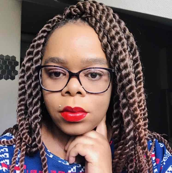 salon de coiffure afro tresse tresses box braids crochet braids vanilles tissages paris 75 77 78 91 92 93 94 95 RXXGCWIO